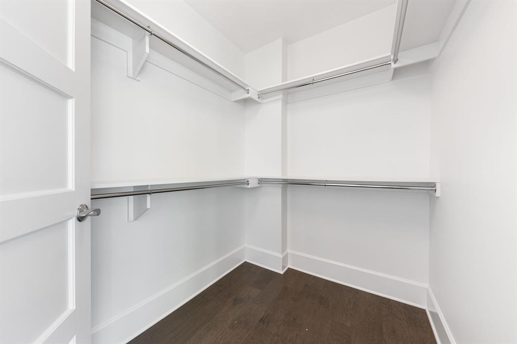 1301 Throckmorton Residences - Residential