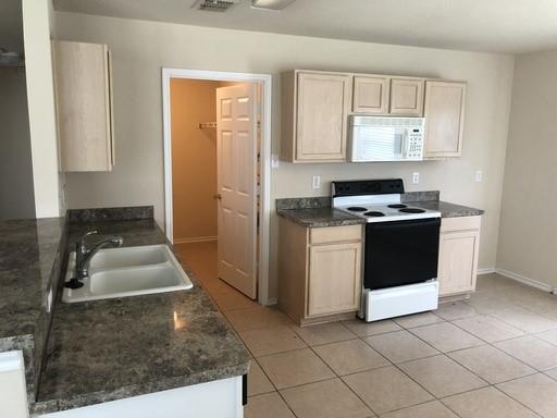 High Pointe Ph 2b - Residential Lease