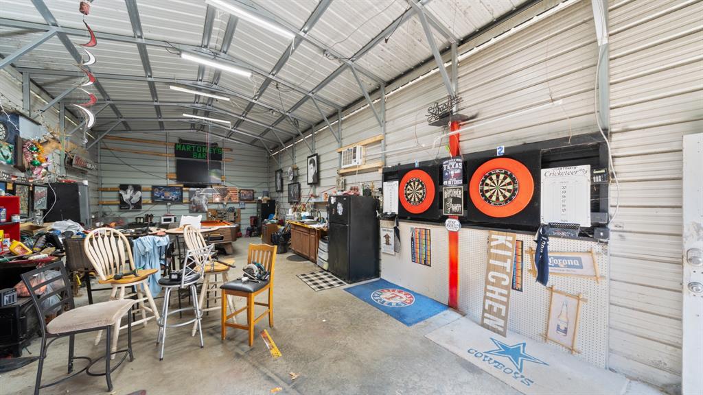 LOG CABIN ESTATES - Residential