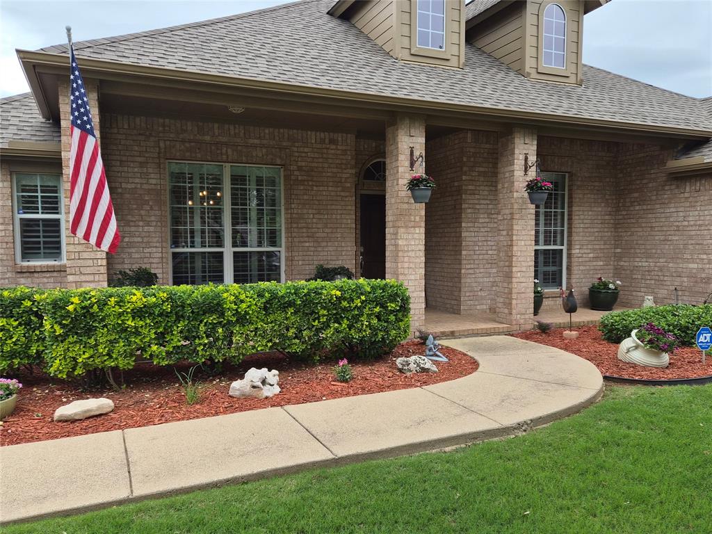 203 Shadow Lane