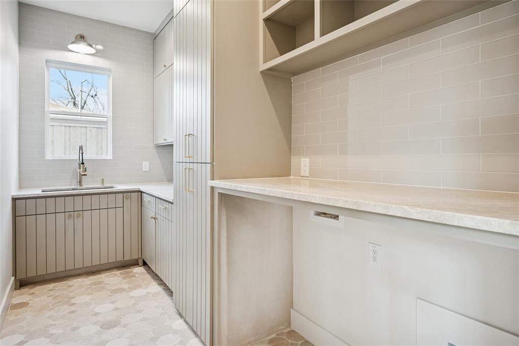 Royal Hill - Residential