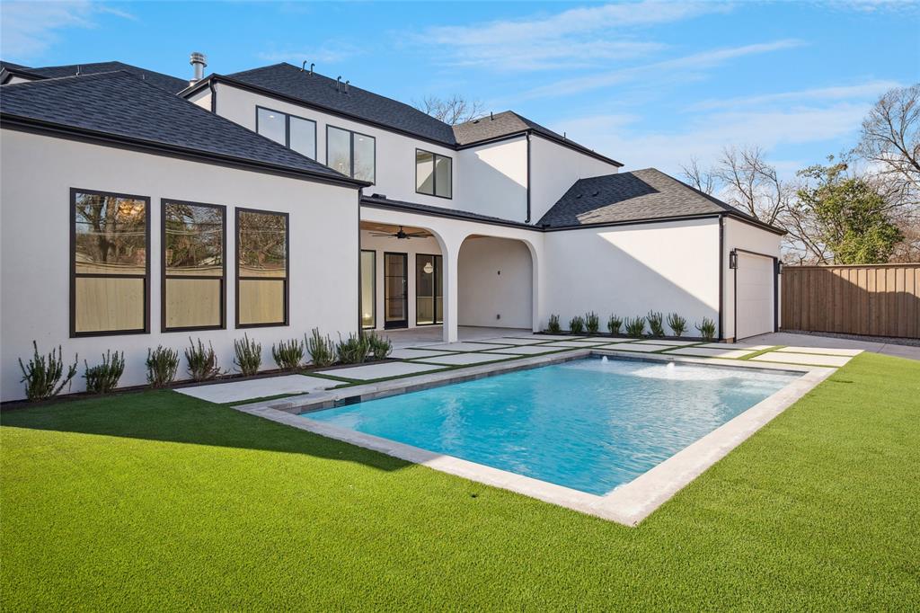 Royal Hill - Residential