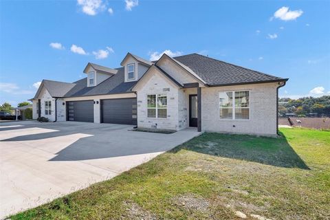 5126 Country Club Drive Granbury TX 76049