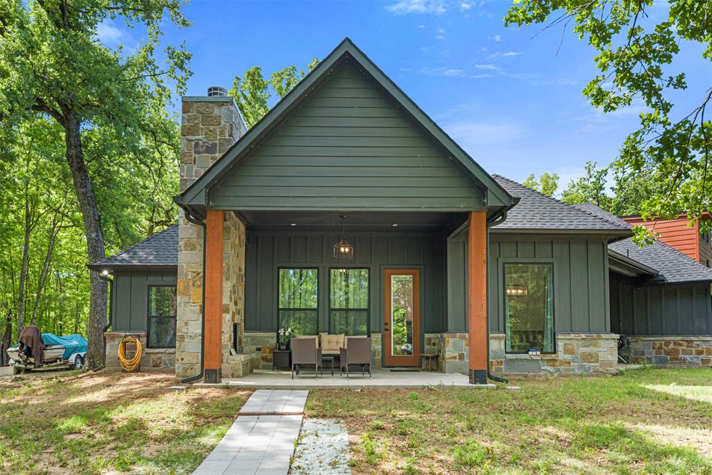 APRIL COVE III - Residential