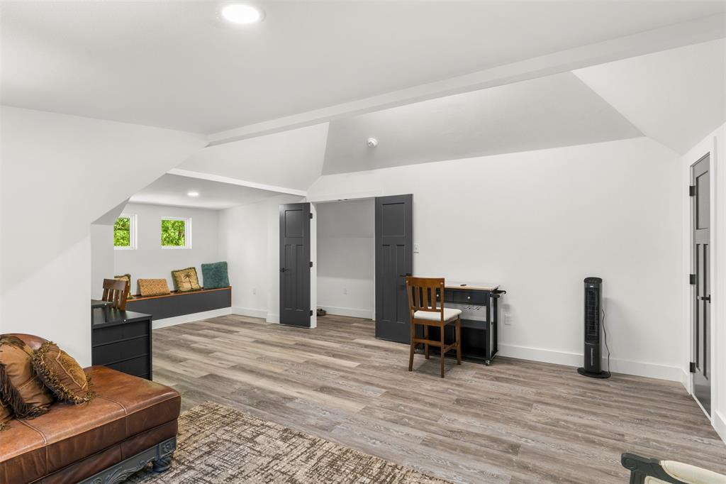 APRIL COVE III - Residential