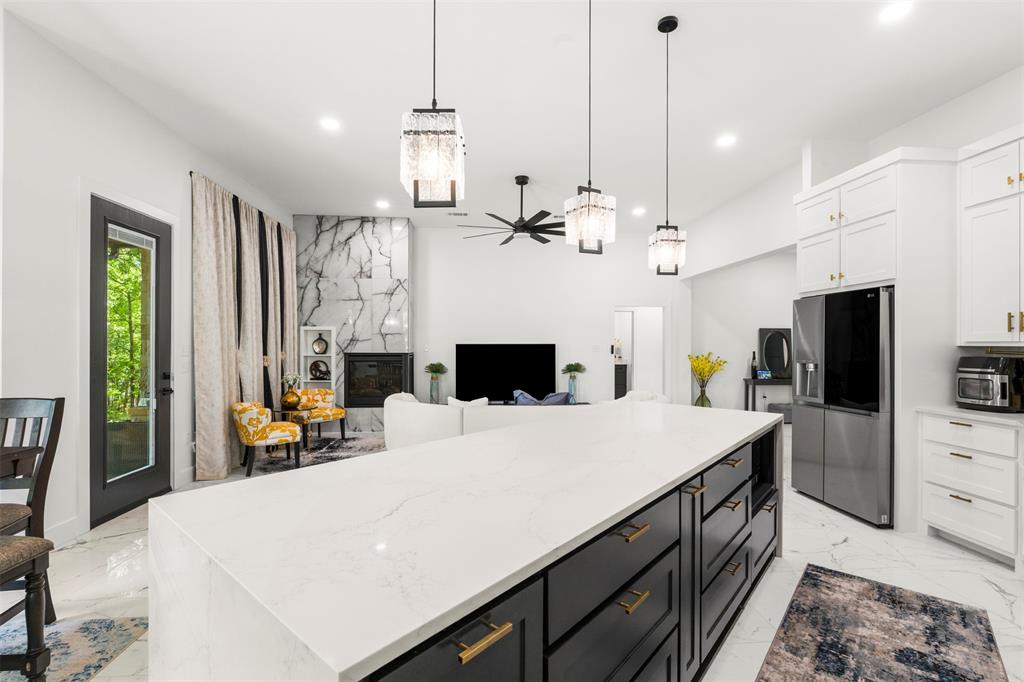 APRIL COVE III - Residential