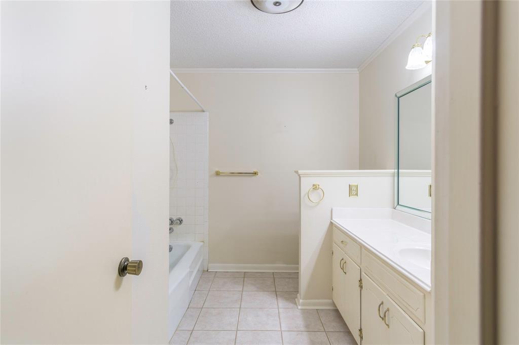 Central Plaza Sub - Residential