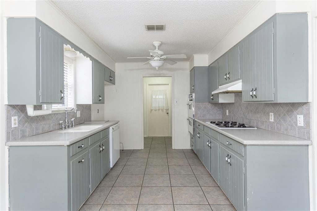 Central Plaza Sub - Residential