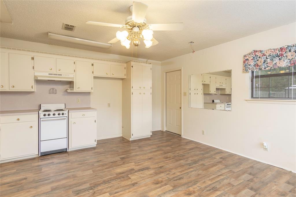 Central Plaza Sub - Residential