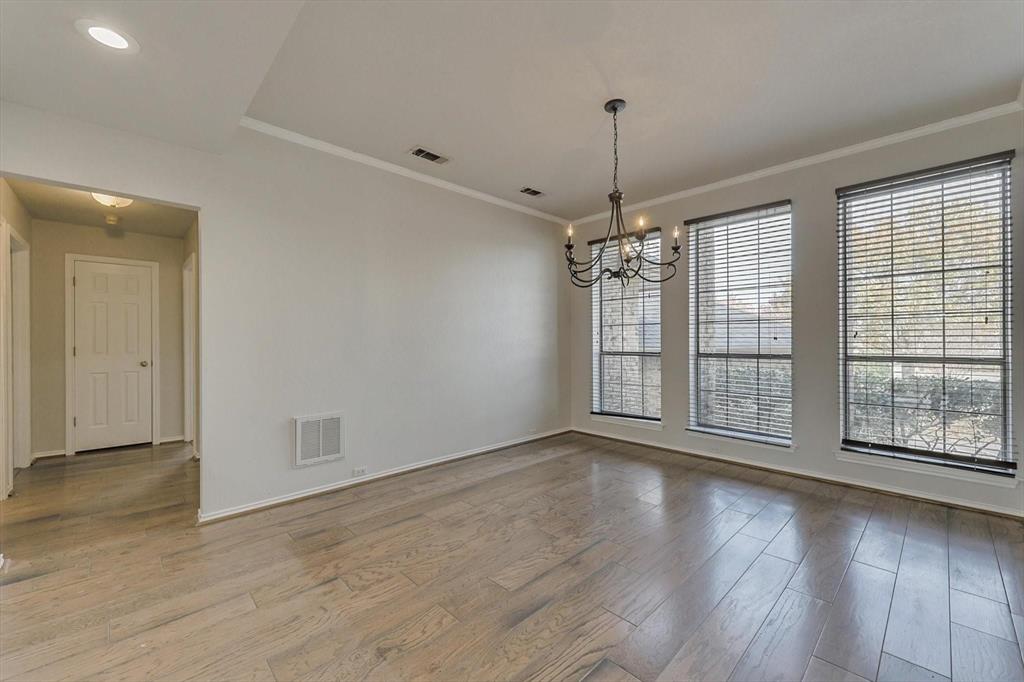 4 Whittier Court