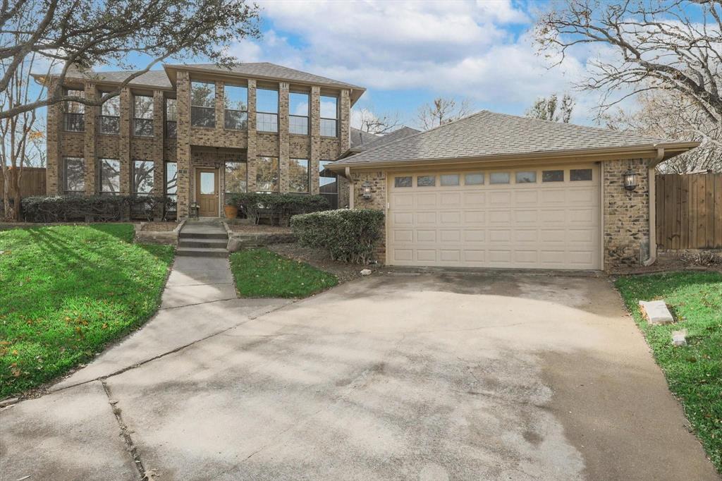4 Whittier Court