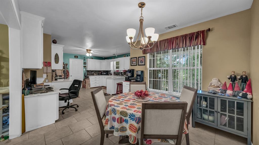 T & P Rr Co Surv Abs #1421 - Residential