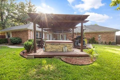 A home in DeSoto