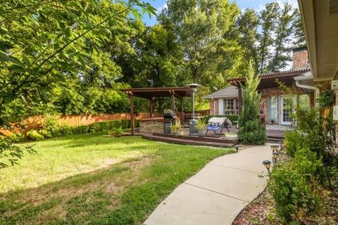 A home in DeSoto