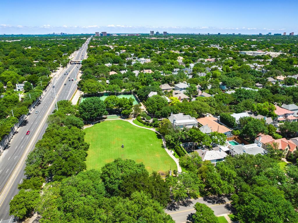 Highland Park - Land