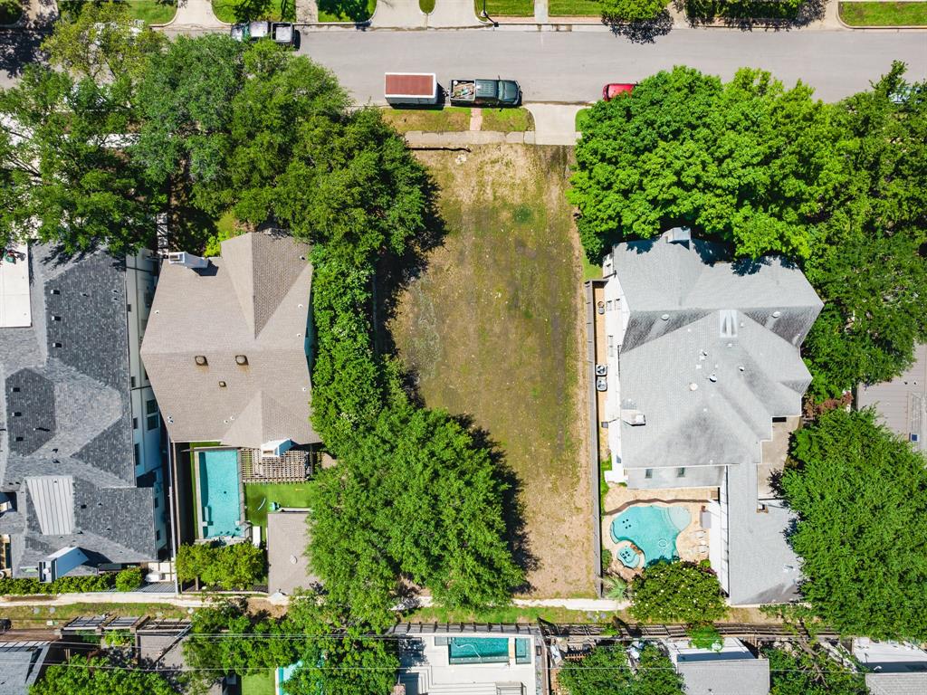 Highland Park - Land