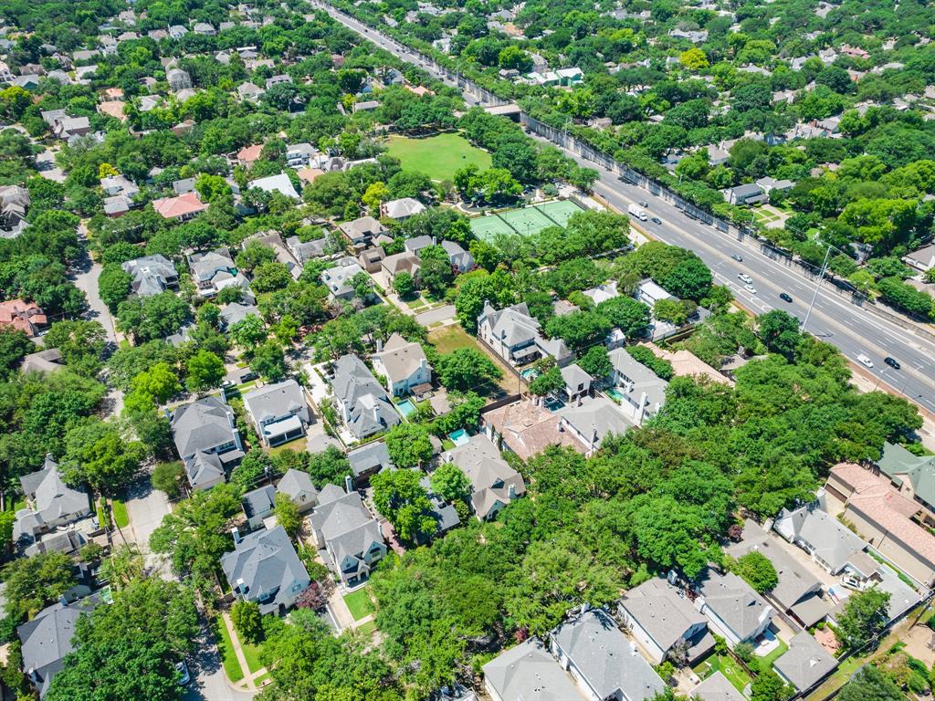 Highland Park - Land