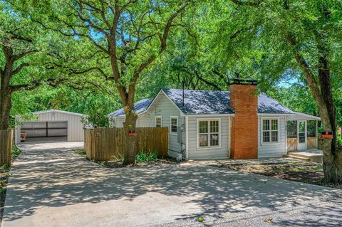 A home in Pottsboro