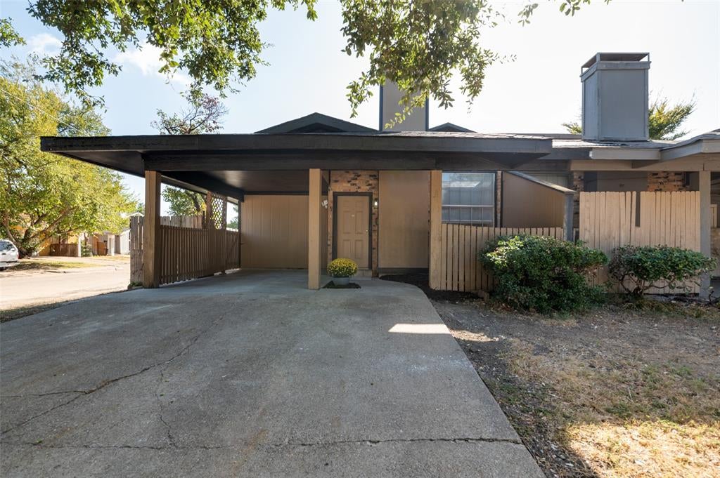 2612 Nina Circle