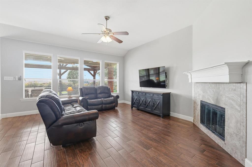 Lago Vista At Bonds Ranch Add - Residential