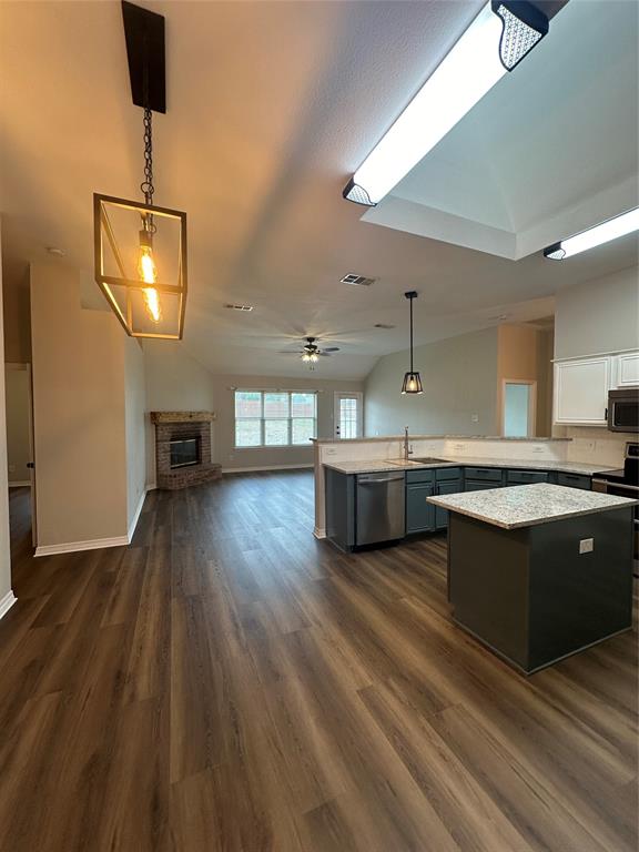 Longbranch #7 - Residential Lease