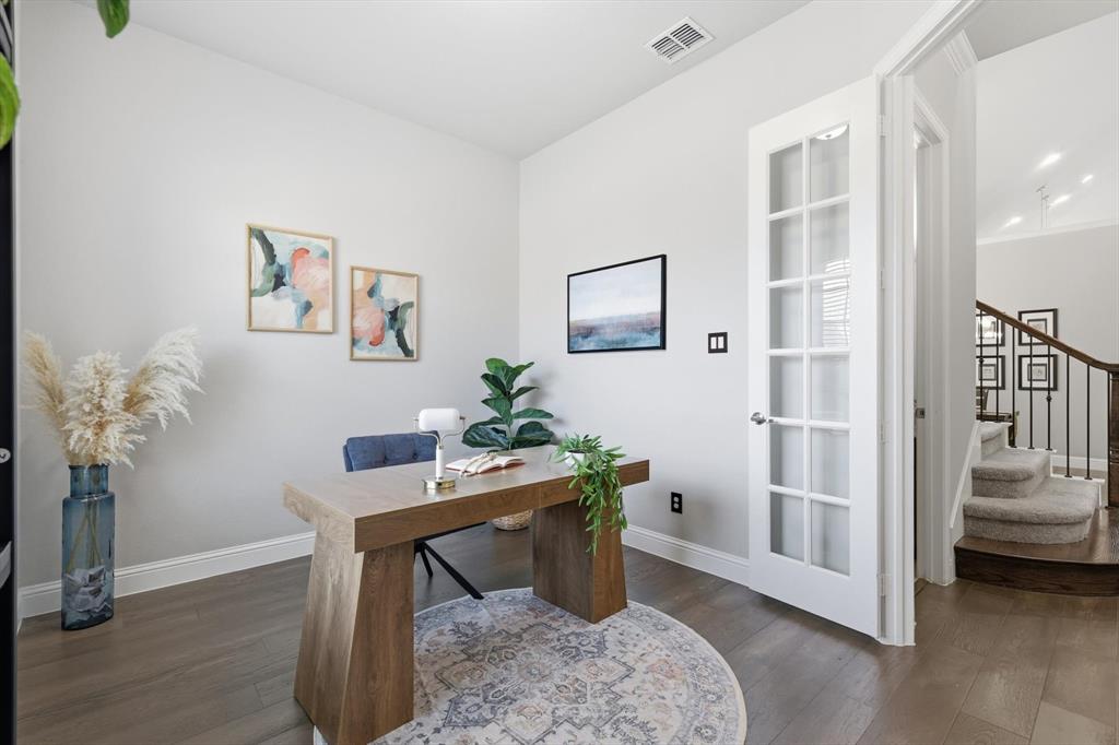 1912 Somerville Circle