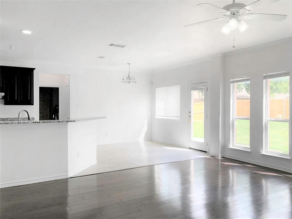 15701 Wyoming Drive