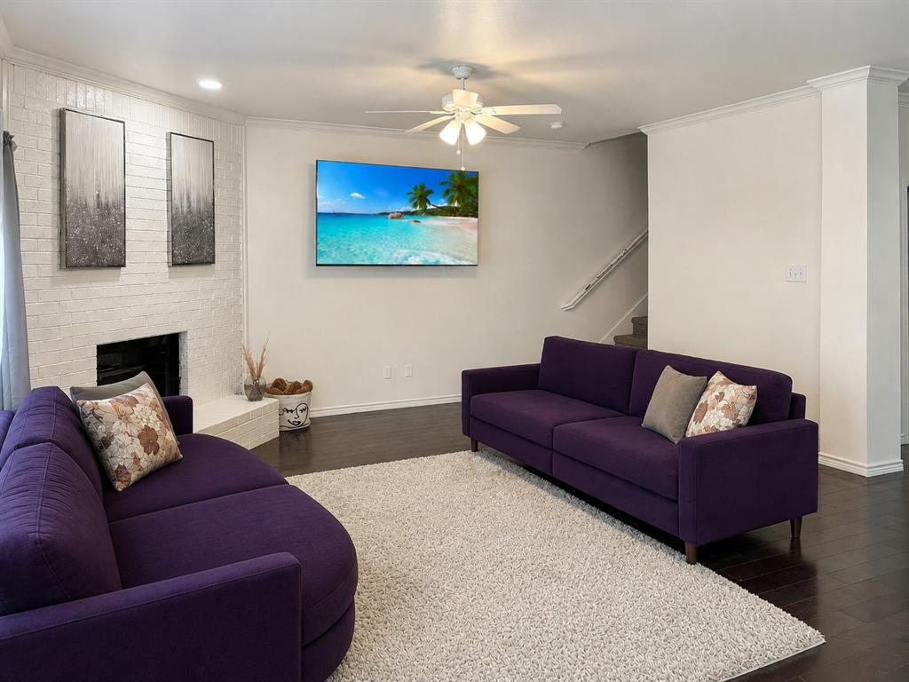 15701 Wyoming Drive