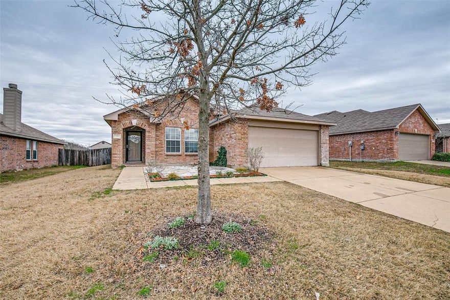 This adorable 3 bedroom home in the heart of Spring Meadow is available for an August 15th move-in! Luxury vinyl plank throughout, quartz countertops in the kitchen with large pantry and utility room. Open floorplan features an eat-in kitchen, lots of cabinets, and a spacious living room with wood burning fireplace.