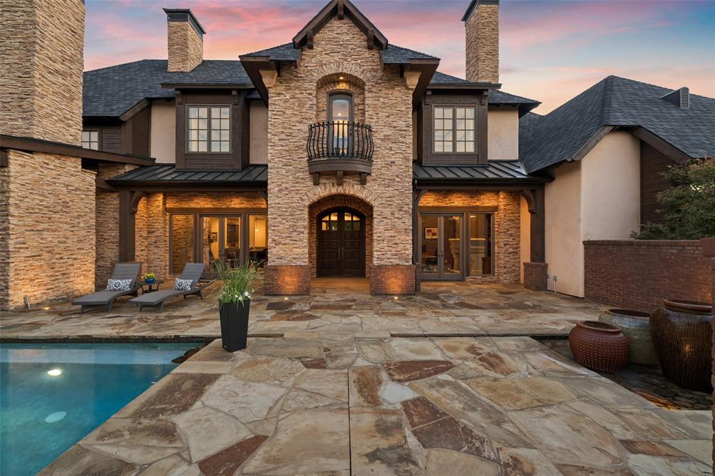 3516 Chimney Rock Drive