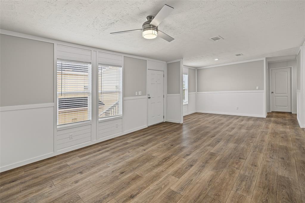 915 Arkansas River Drive