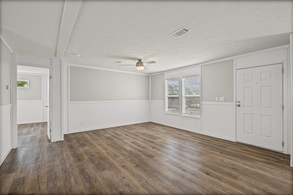 915 Arkansas River Drive