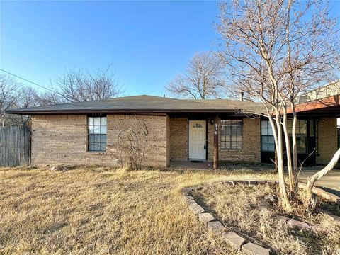216 W Marshall Street Palmer TX 75152