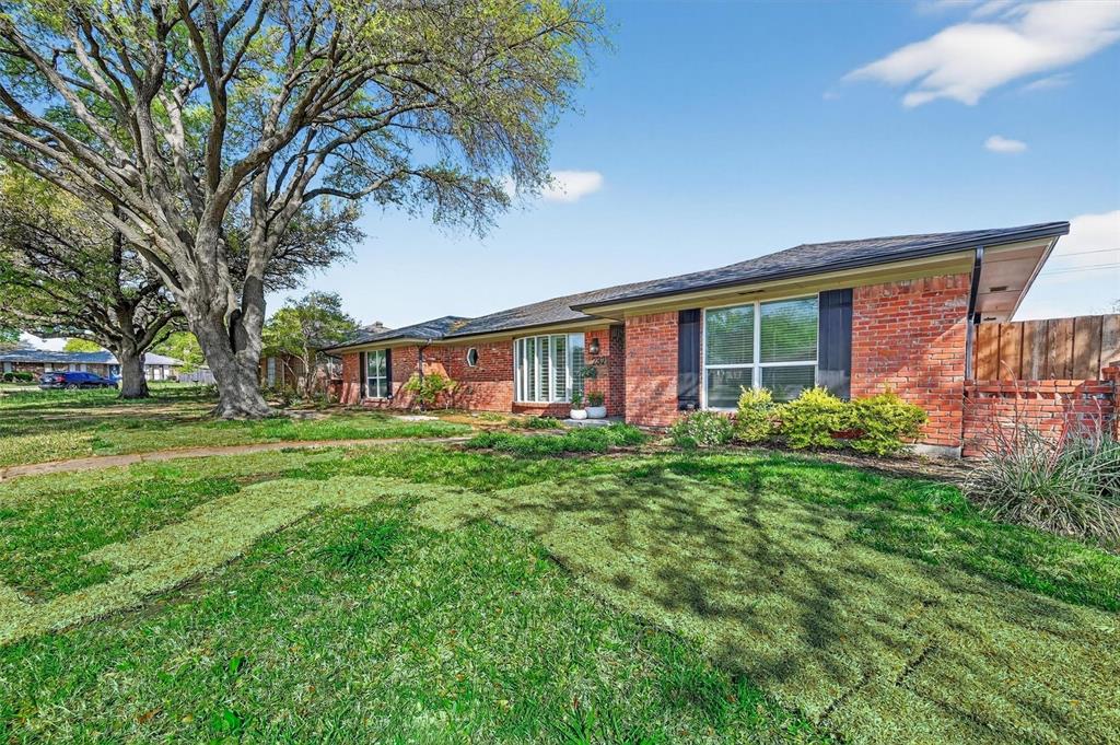 2321 Merrimac Drive