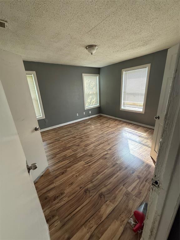 4001 Fitzhugh Avenue