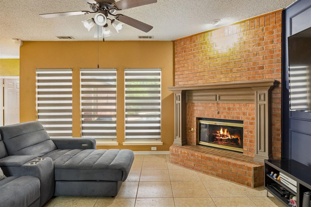 3400 Palmtree Drive