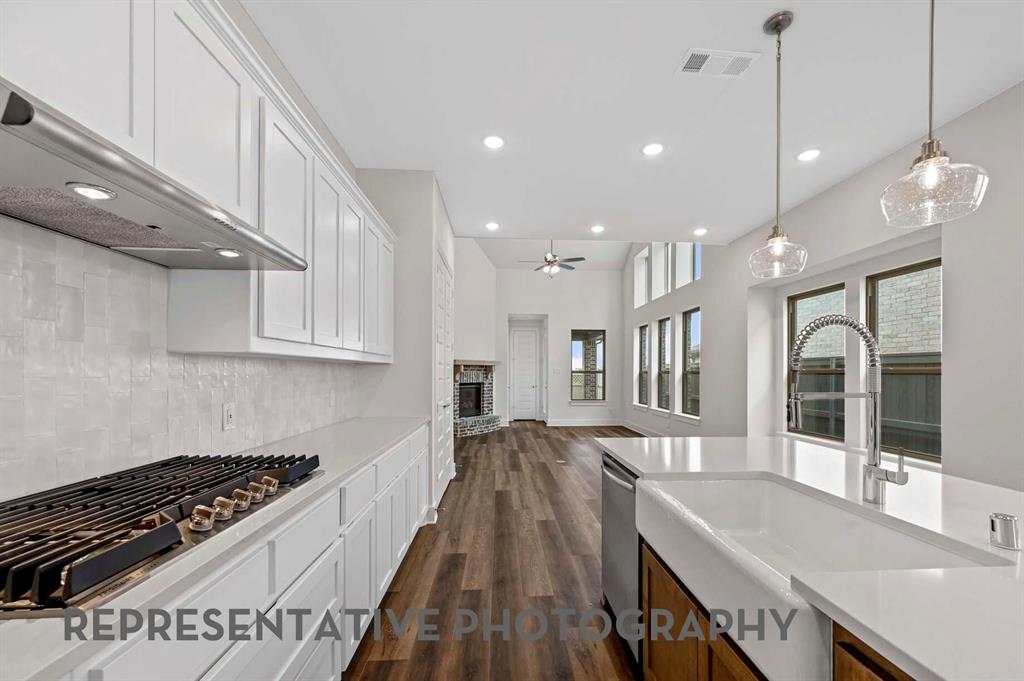 1717 Cornwall Avenue