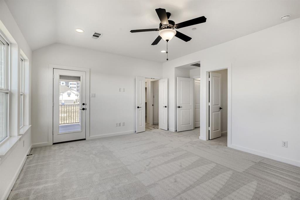 Castle Hills Northpointe Townhomes - Residential