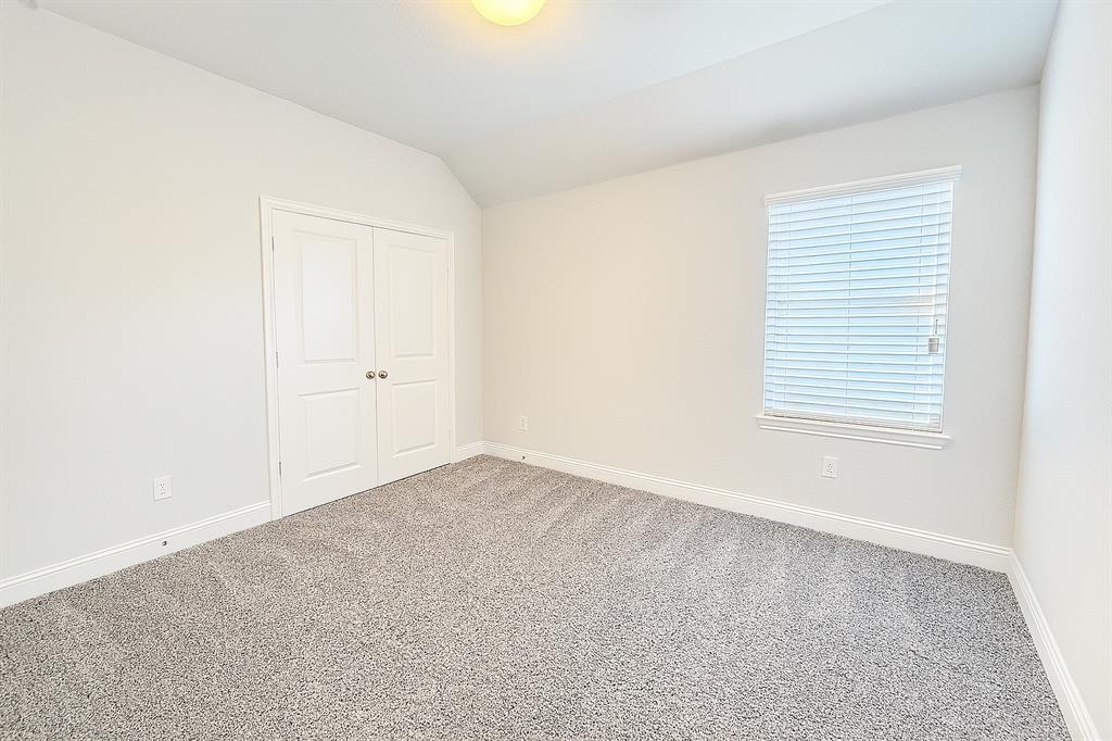 Homestead At Ownsby Farms Ph 2, The - Residential Lease