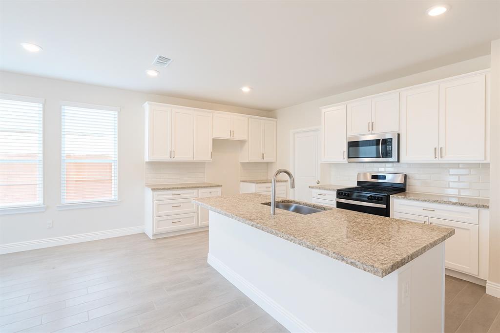 Homestead At Ownsby Farms Ph 2, The - Residential Lease