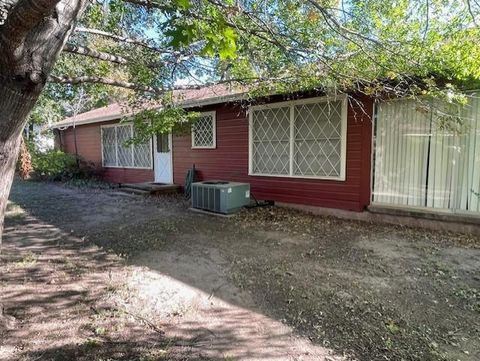 A home in Santa Anna