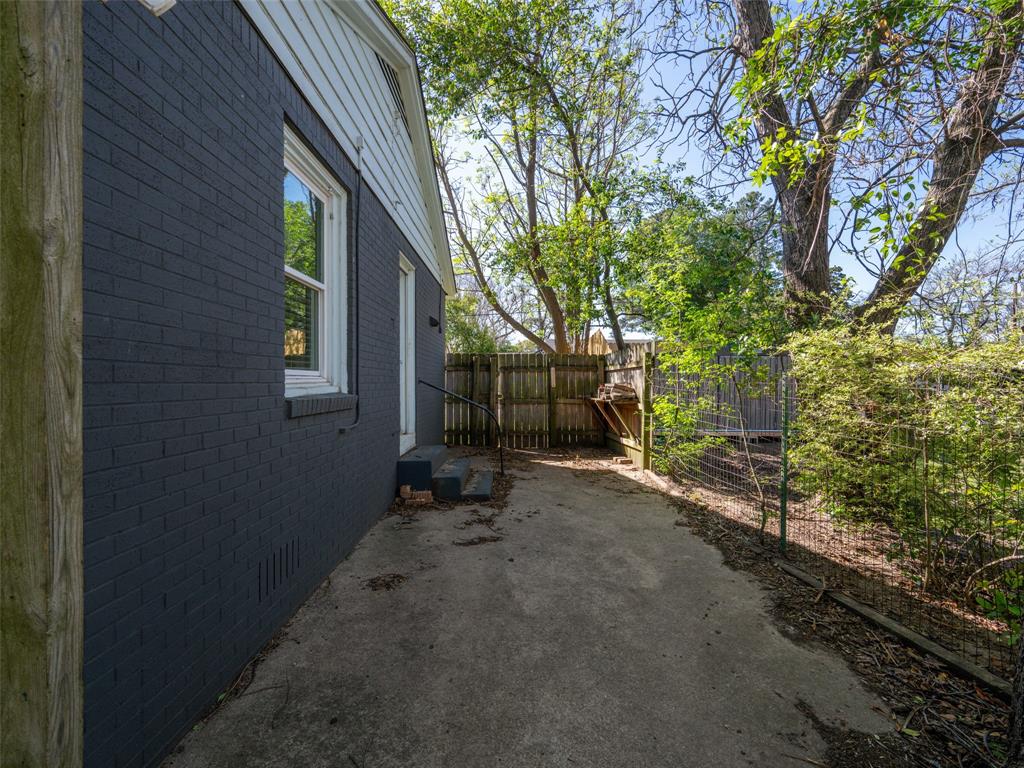 T Burbridge - Residential