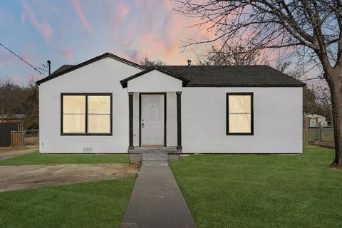 1521 Lattimore Street Denton TX 76209