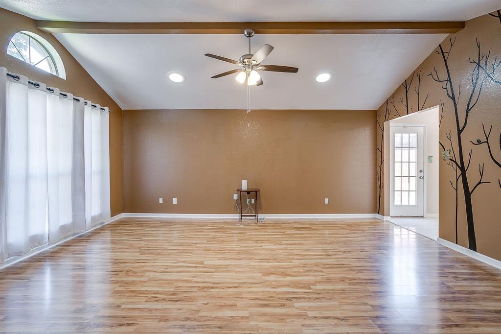 704 Charles City Drive