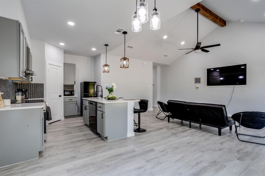 D Muckleroy Survey - Residential