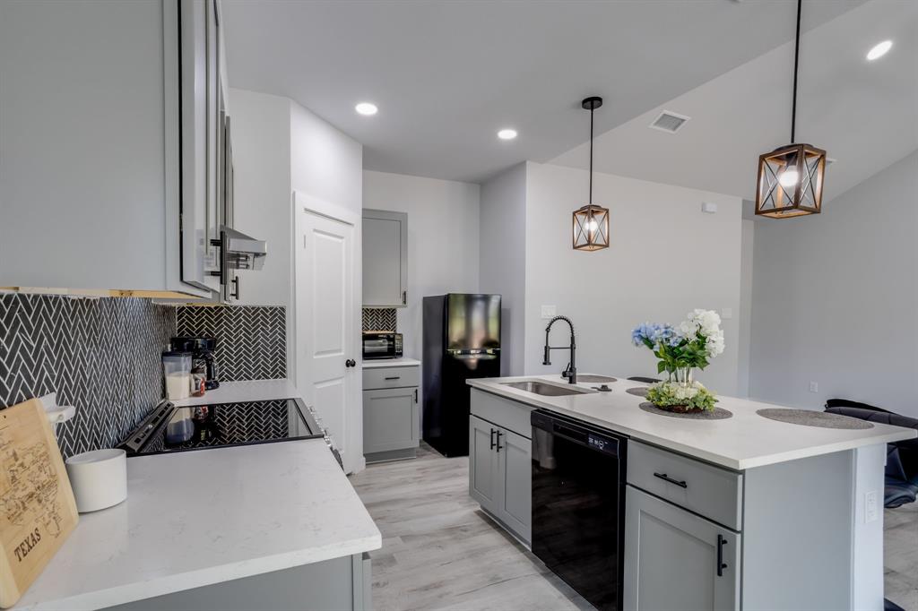 D Muckleroy Survey - Residential