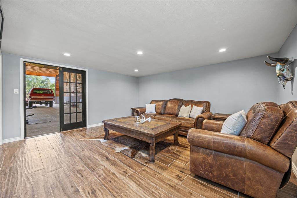 J Edmonson - Residential