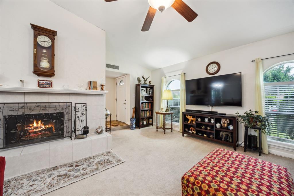 5232 Avery Lane