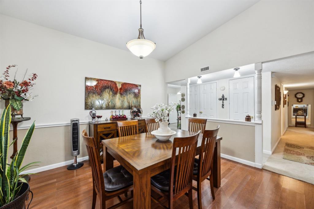 5232 Avery Lane