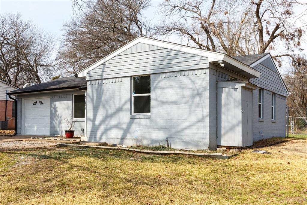 3831 Black Oak Drive